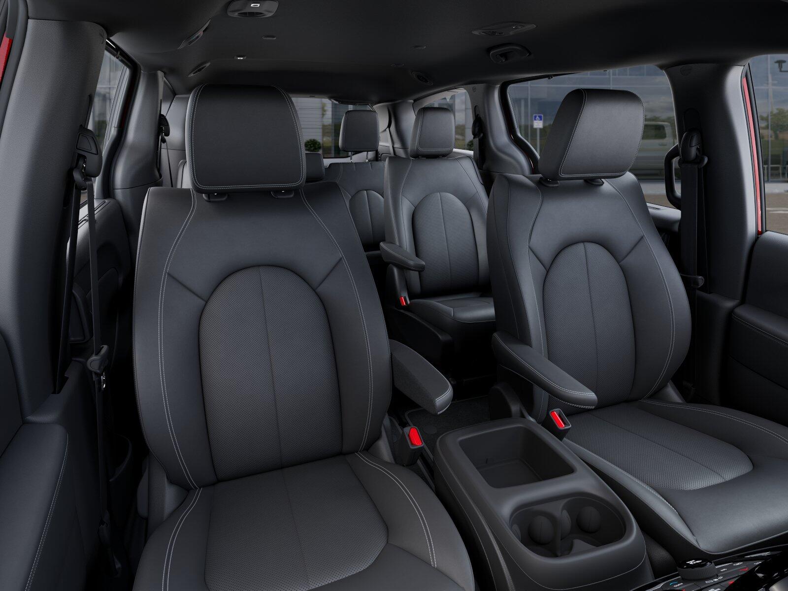 2025 Chrysler Pacifica Select - Photo 24