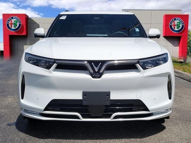 Used 2024 VinFast VF 9 PLUS with VIN RLLV2CJA8RH001281 for sale in North Miami, FL