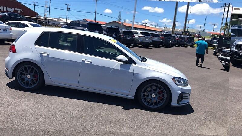 3VW5T7AU1KM011898