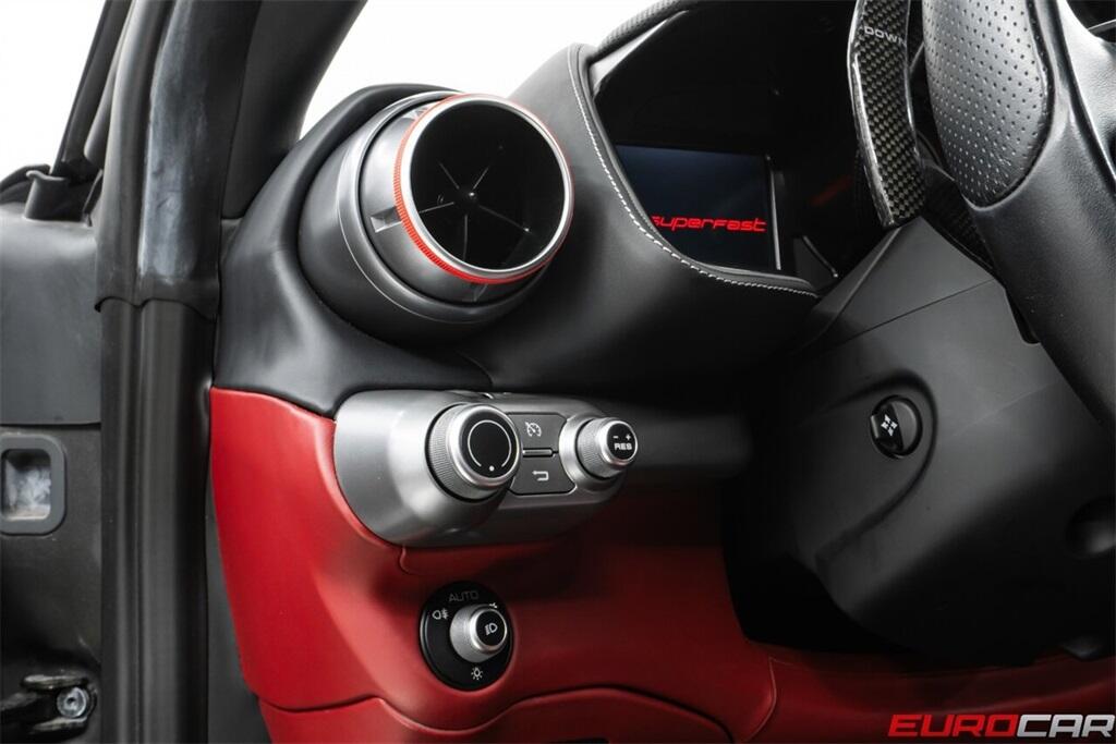 Used 2019 Ferrari 812 Superfast *HISTORICAL PAINT * IMMACULATE CONDITION*Image 26