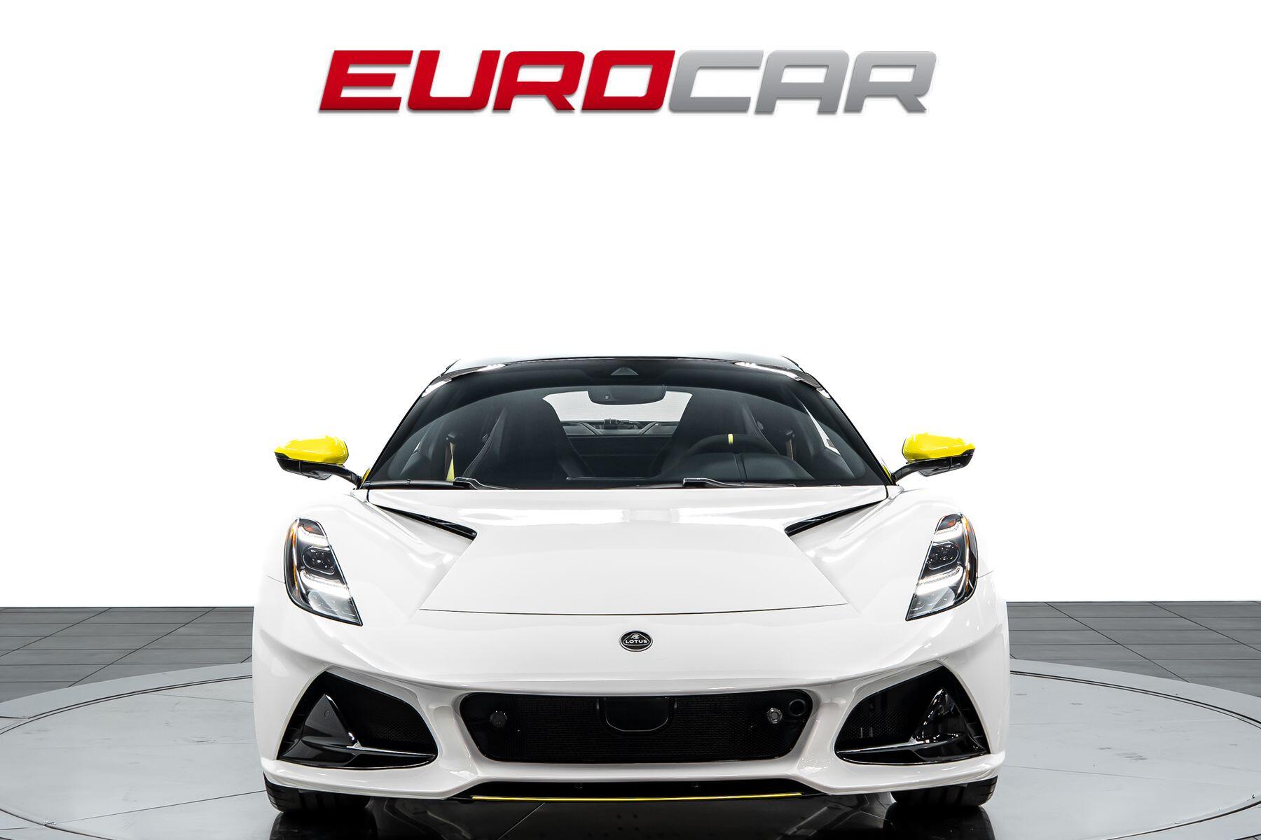 2026 Lotus Emira - Photo 8