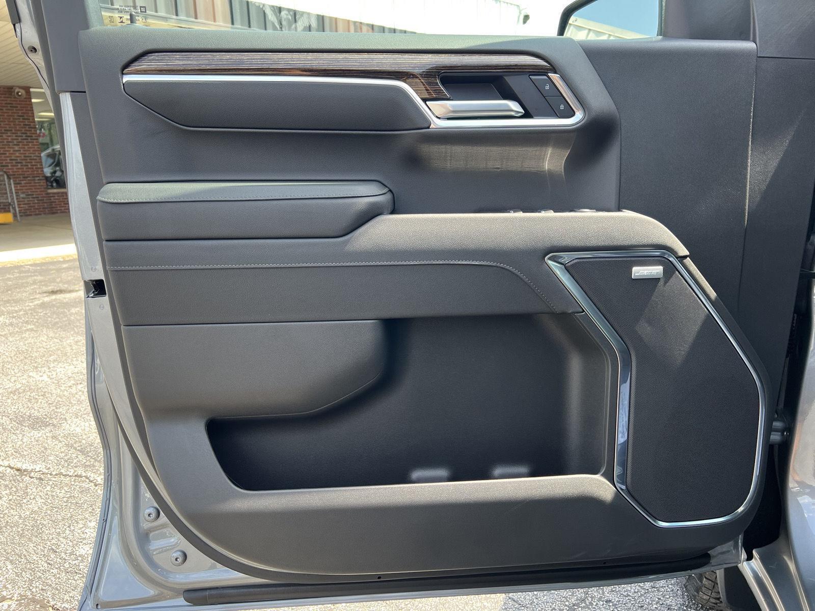 2026 GMC Sierra 1500 Elevation - Photo 17