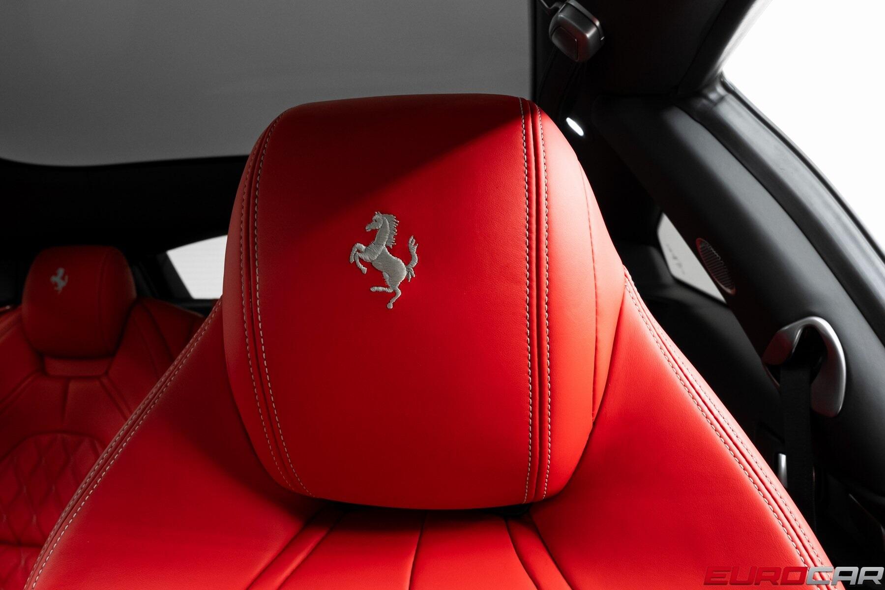 2020 Ferrari GTC4Lusso V12 *PASSENGER DISPLAY * CARBON STEERING WHEEL*Image 41