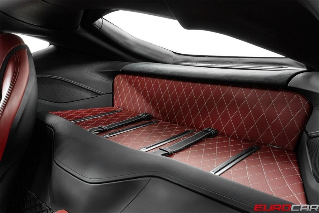 Used 2019 Ferrari 812 Superfast *HISTORICAL PAINT * IMMACULATE CONDITION*Image 39