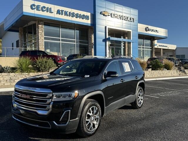 2023 GMC Acadia SLE's photo