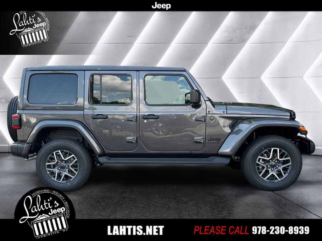 2025 Jeep Wrangler 4-Door Sahara - Photo 6
