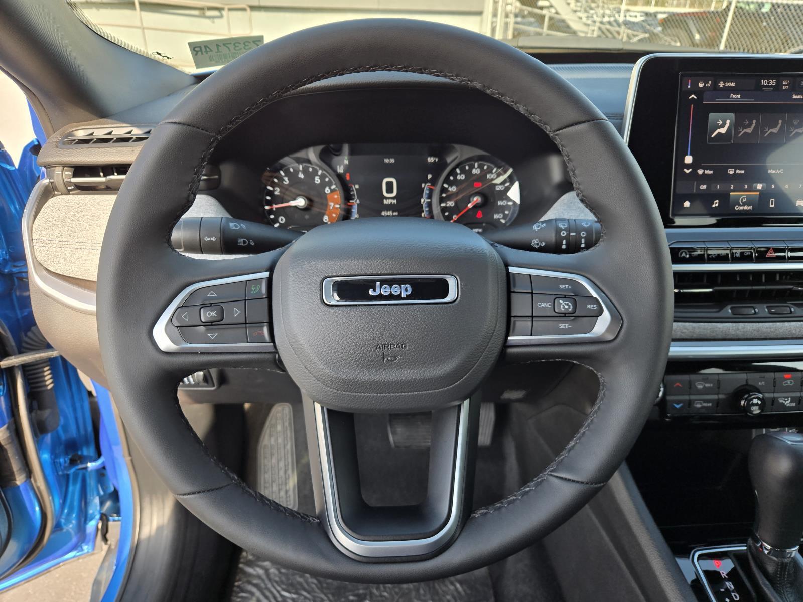 2025 Jeep Compass Latitude - Photo 16