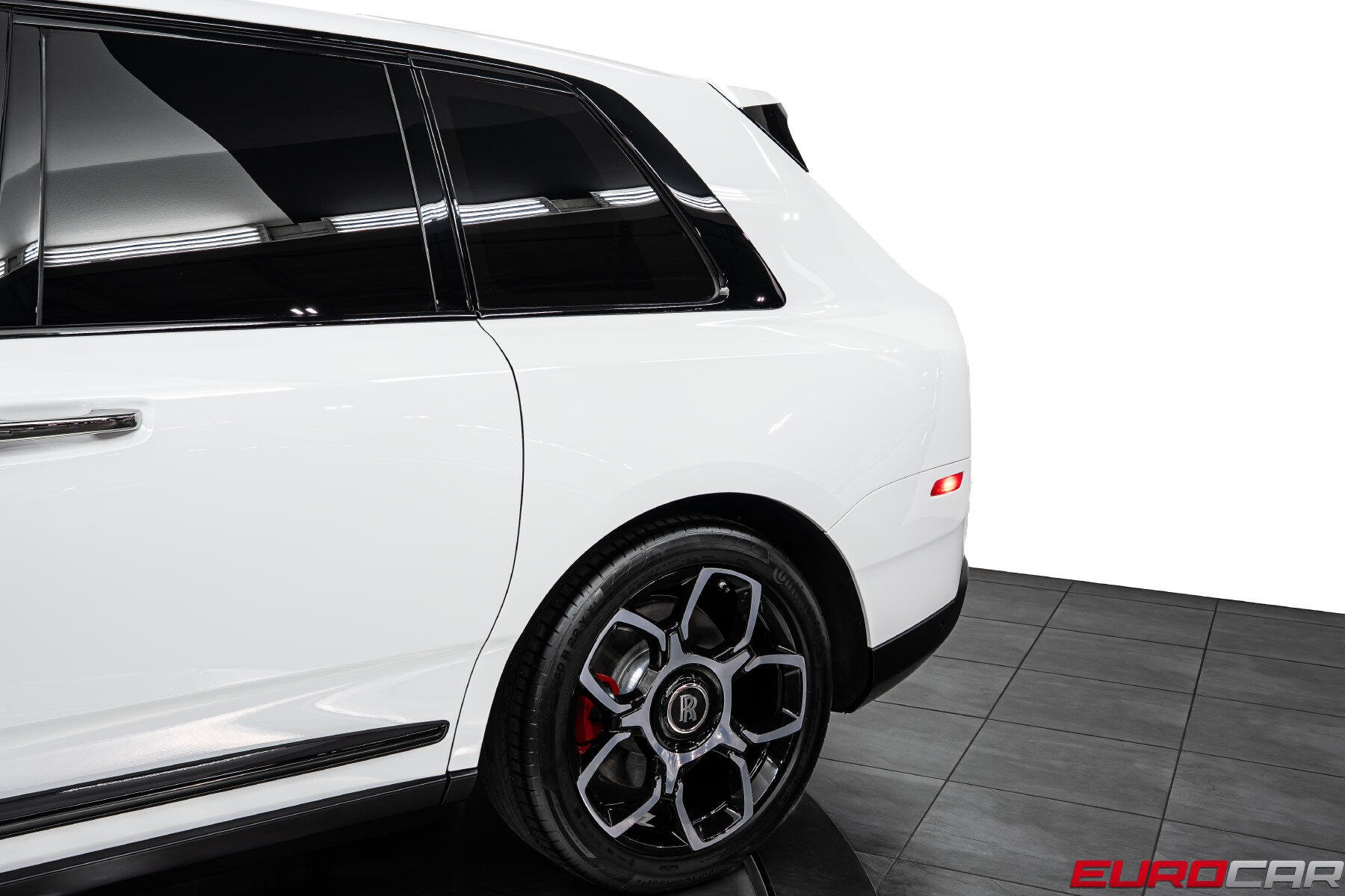 2022 Rolls-Royce Cullinan Black Badge *STARLIGHT HEADLINER * PICNIC TABLES*Image 16