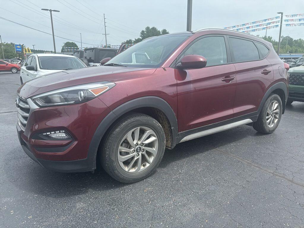 Used 2017 Hyundai Tucson SE with VIN KM8J3CA43HU414985 for sale in Rockbridge, OH