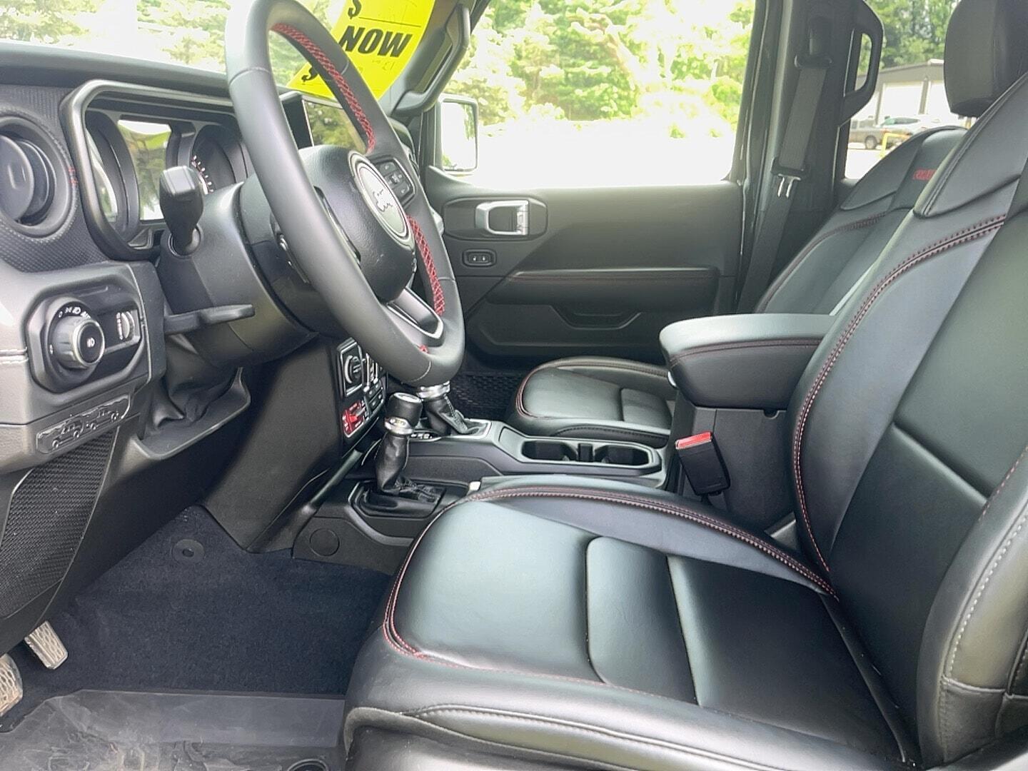 2024 Jeep Wrangler 4-Door Rubicon X - Photo 11