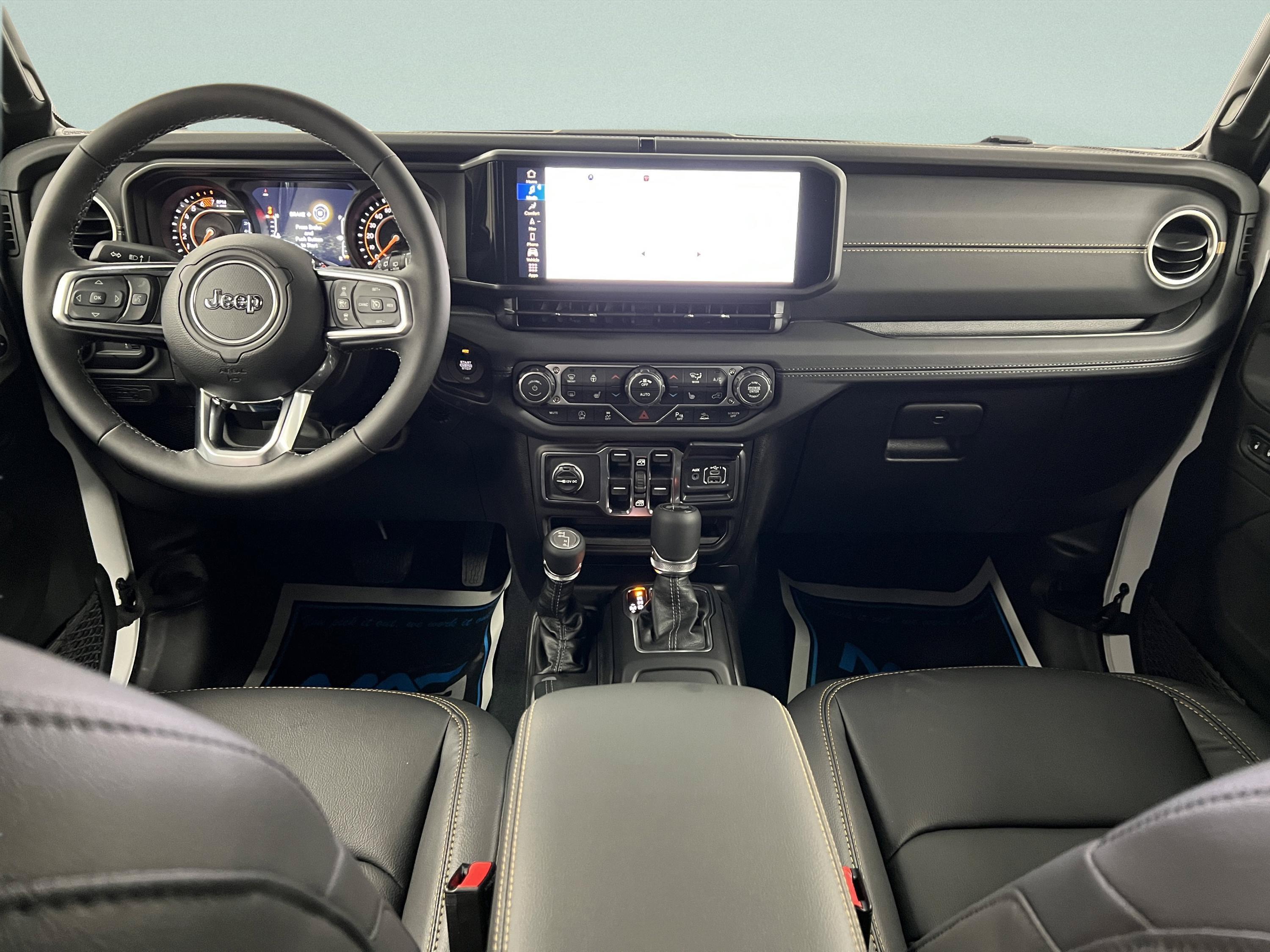 2026 Jeep Wrangler 4-Door Sahara - Photo 29