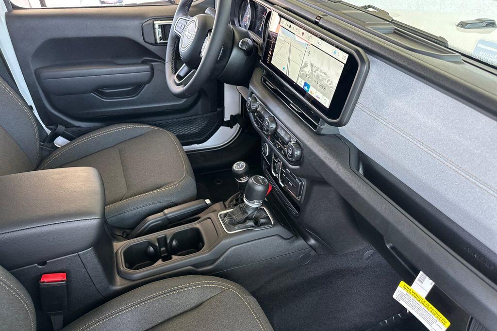 2025 Jeep Gladiator Sport S - Photo 11