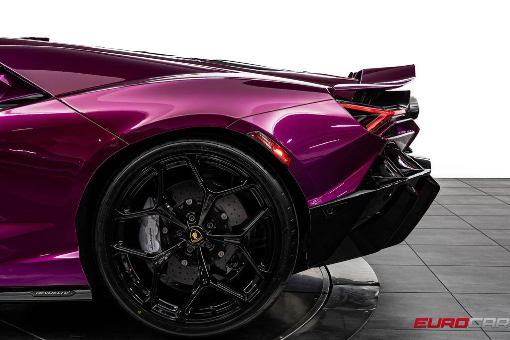 2025 Lamborghini Revuelto *HIGH GLOSS STYLE PACK * FULL PPF*Image 18