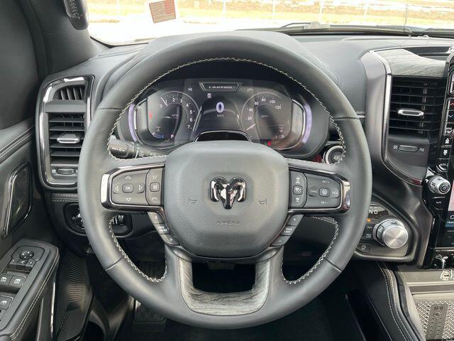 2025 RAM 1500 Limited - Photo 32