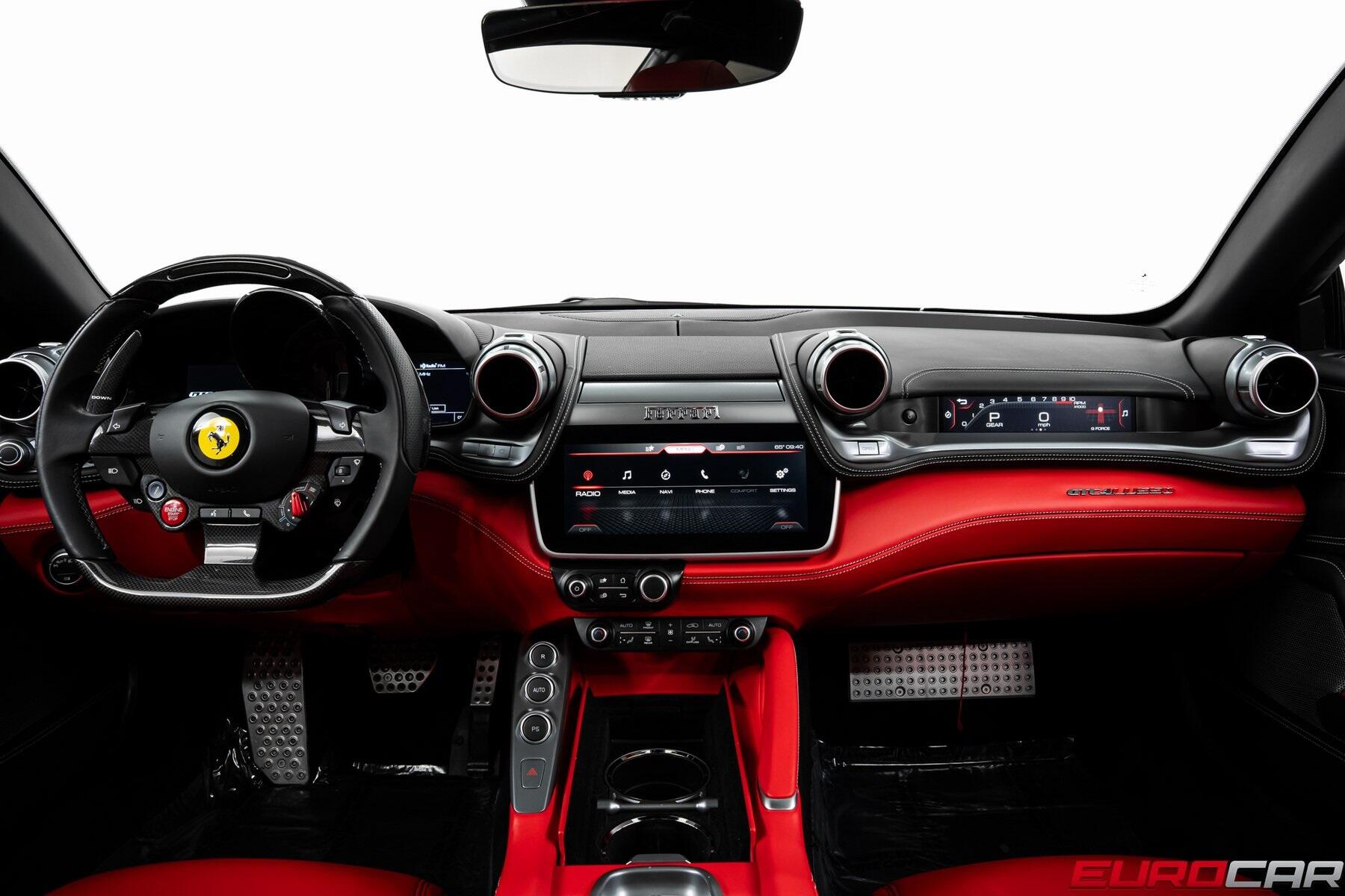 2020 Ferrari GTC4Lusso V12 *PASSENGER DISPLAY * CARBON STEERING WHEEL*Image 27