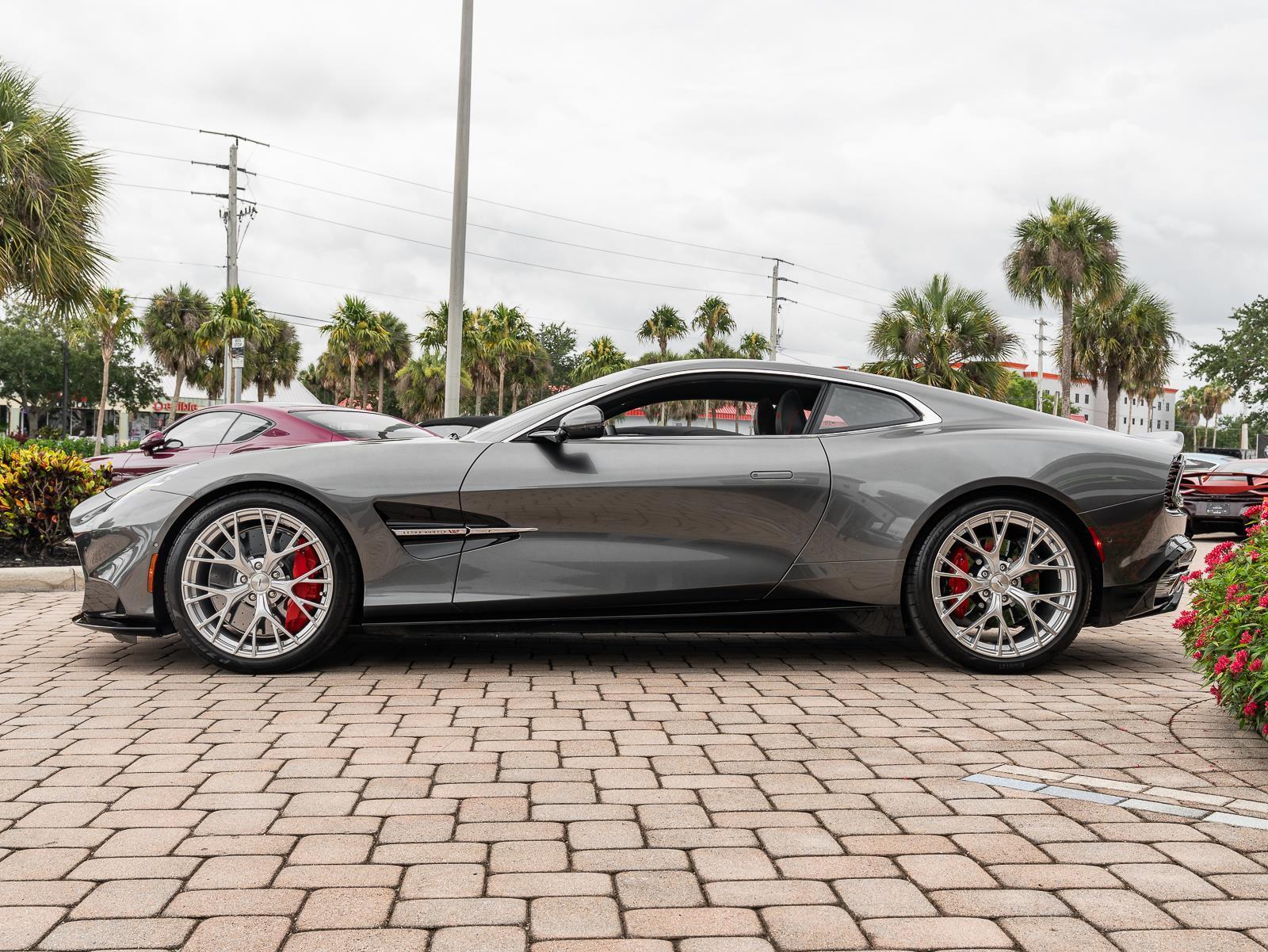 Used 2025 Aston Martin Vanquish Coupe