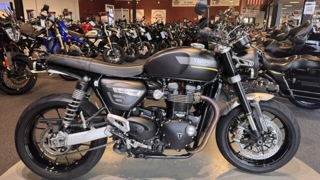 2022 Triumph Speed Twin 1200