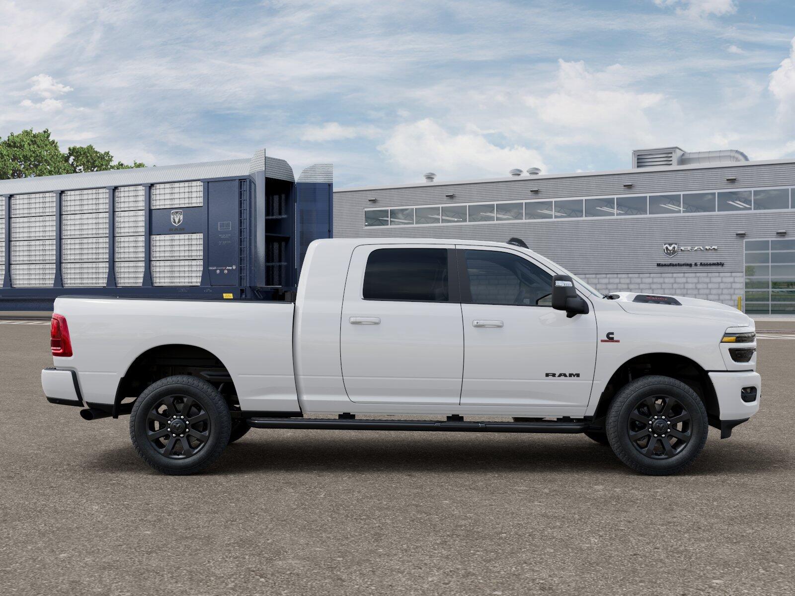 2026 RAM 2500 Laramie - Photo 12