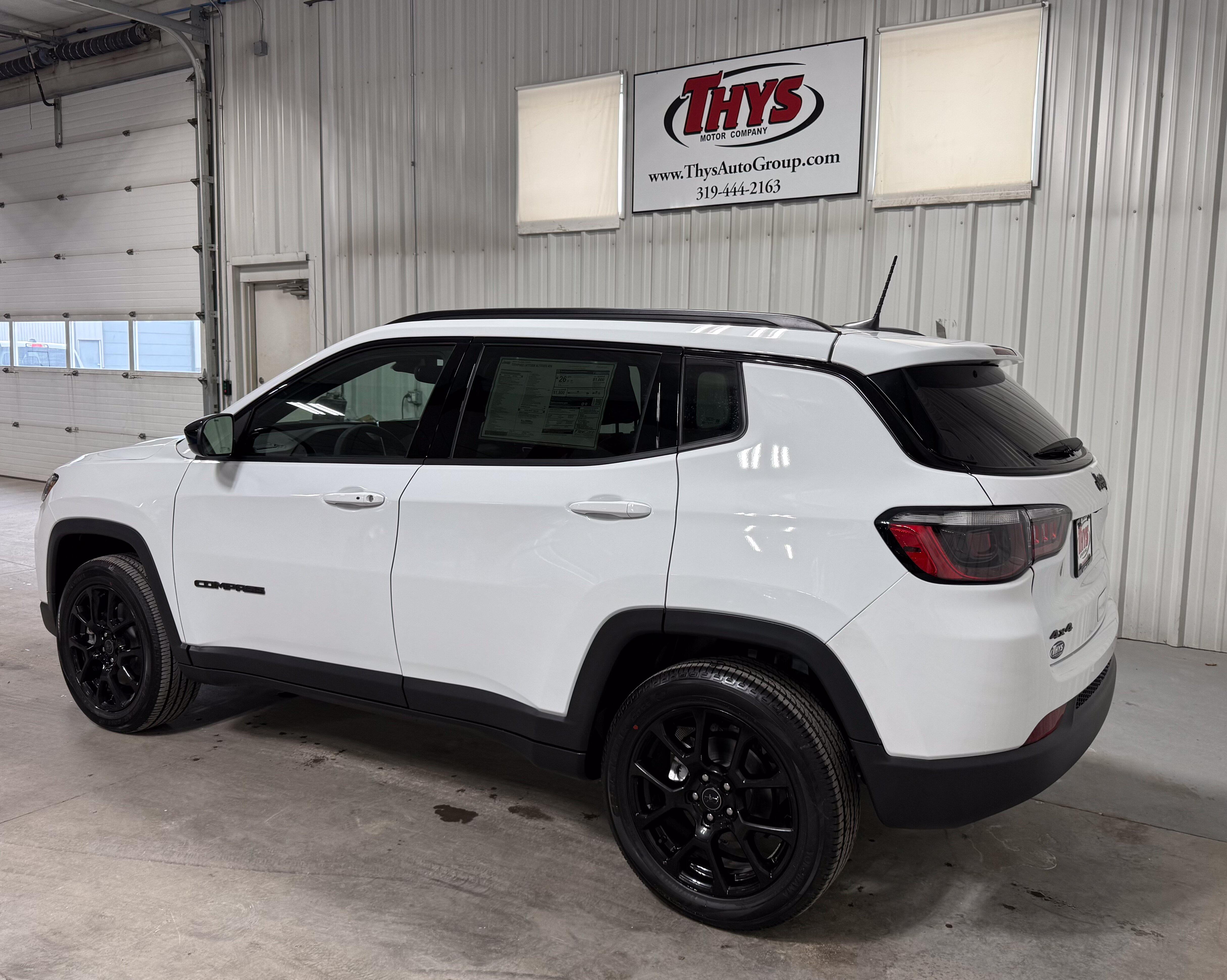 2026 Jeep Compass Latitude Altitude - Photo 14