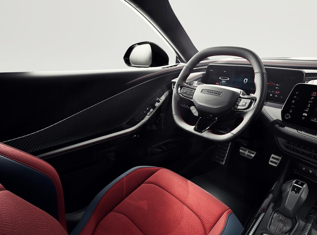 2027 Dodge Charger Scat Pack Plus - Photo 8