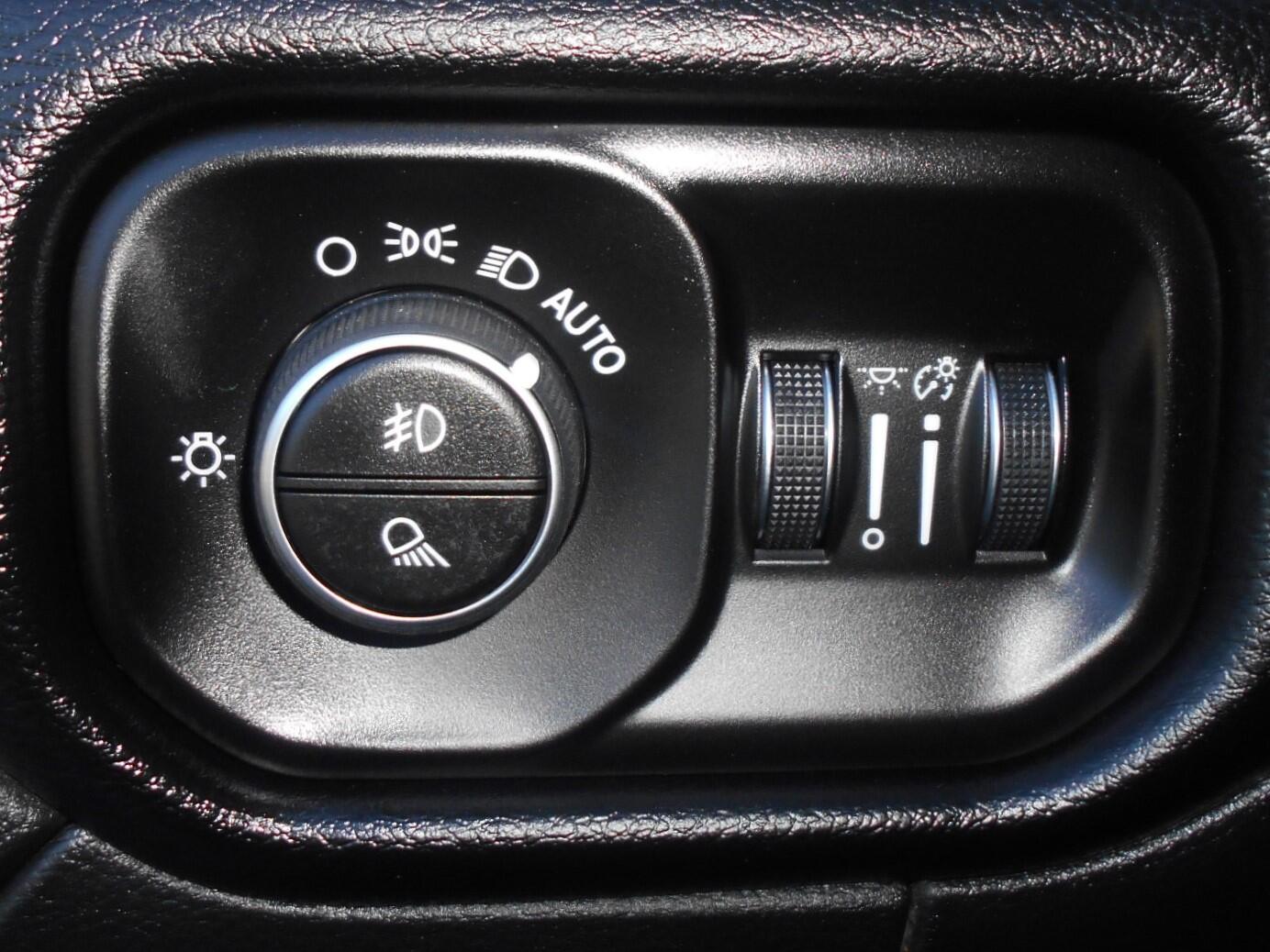 2026 RAM 2500 Laramie - Photo 19
