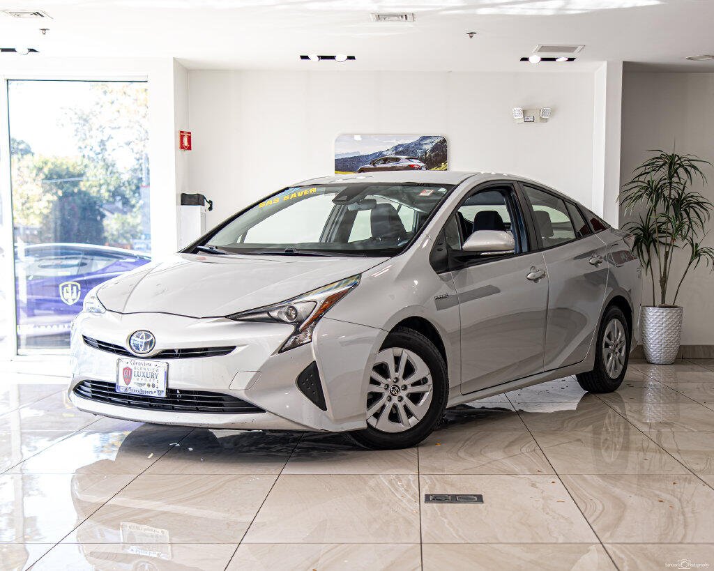2017 Toyota Prius Two