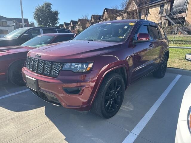 2020 Jeep Grand Cherokee Altitude photo 1