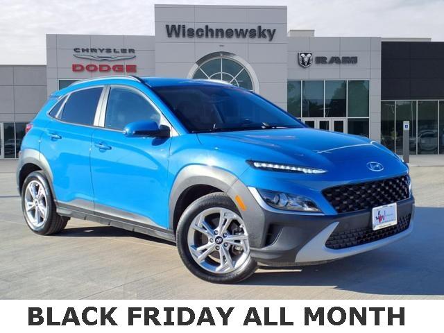 Used 2022 Hyundai Kona SEL with VIN KM8K6CAB0NU779923 for sale in Huntsville, TX