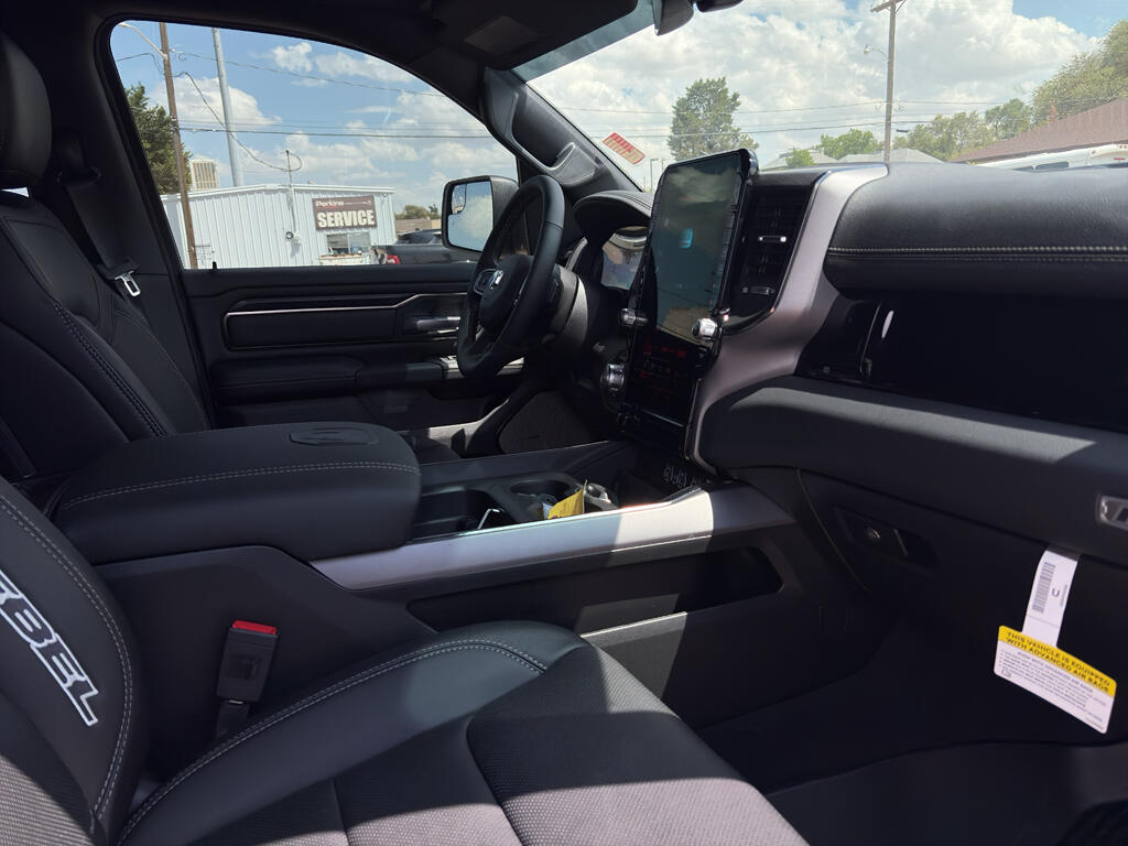 2026 RAM 1500 Rebel - Photo 20