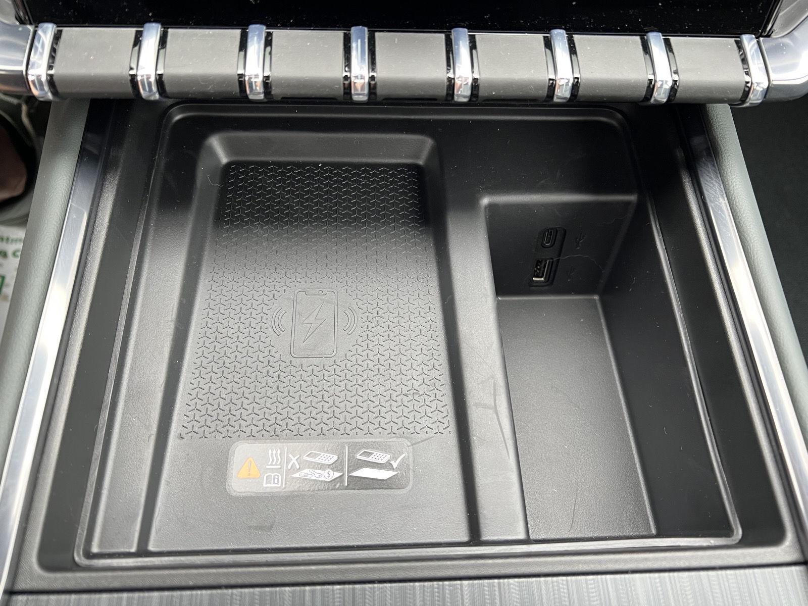 2026 GMC Acadia AT4 - Photo 41