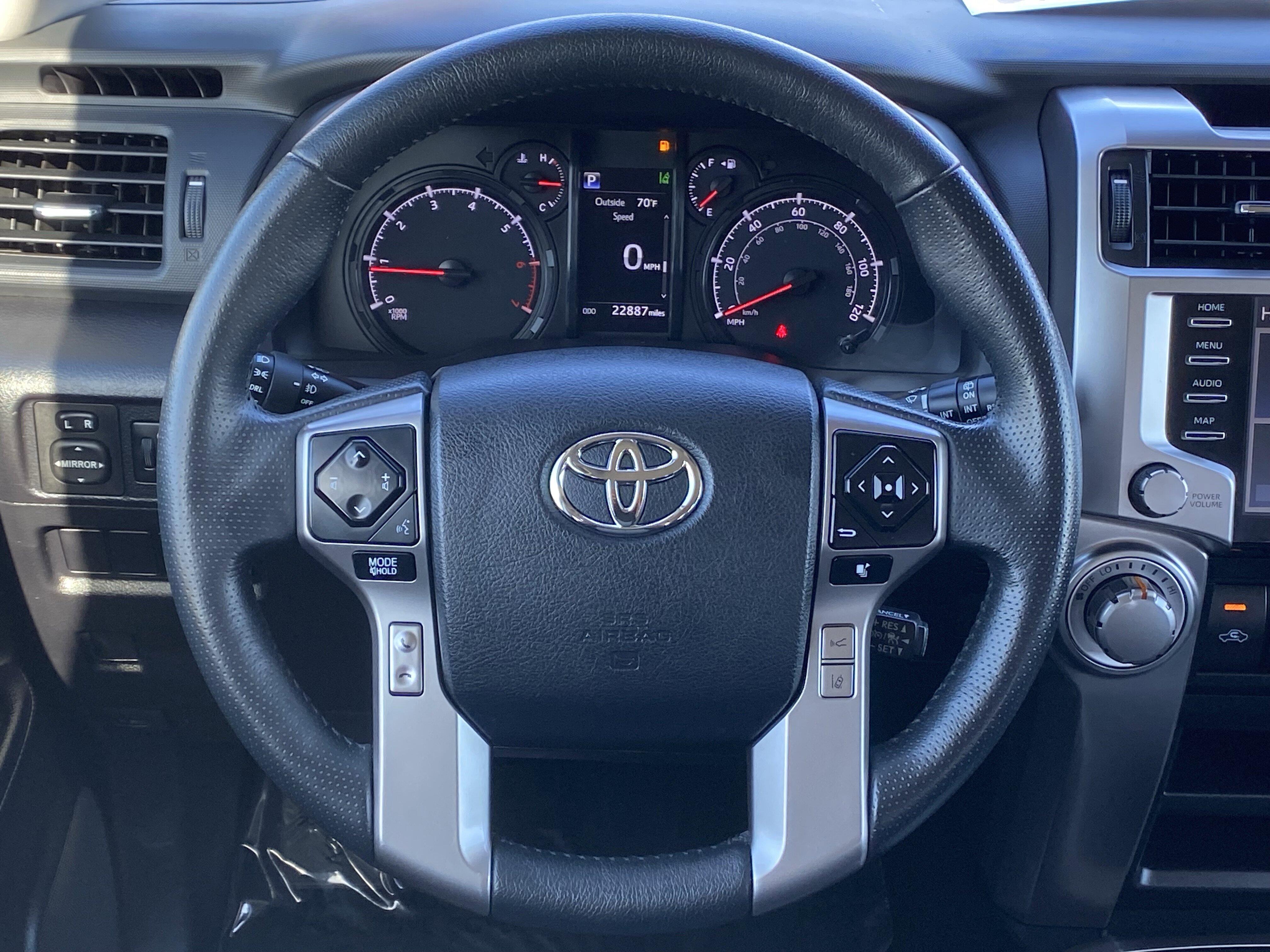 2024 Toyota 4Runner SR5 - Photo 16