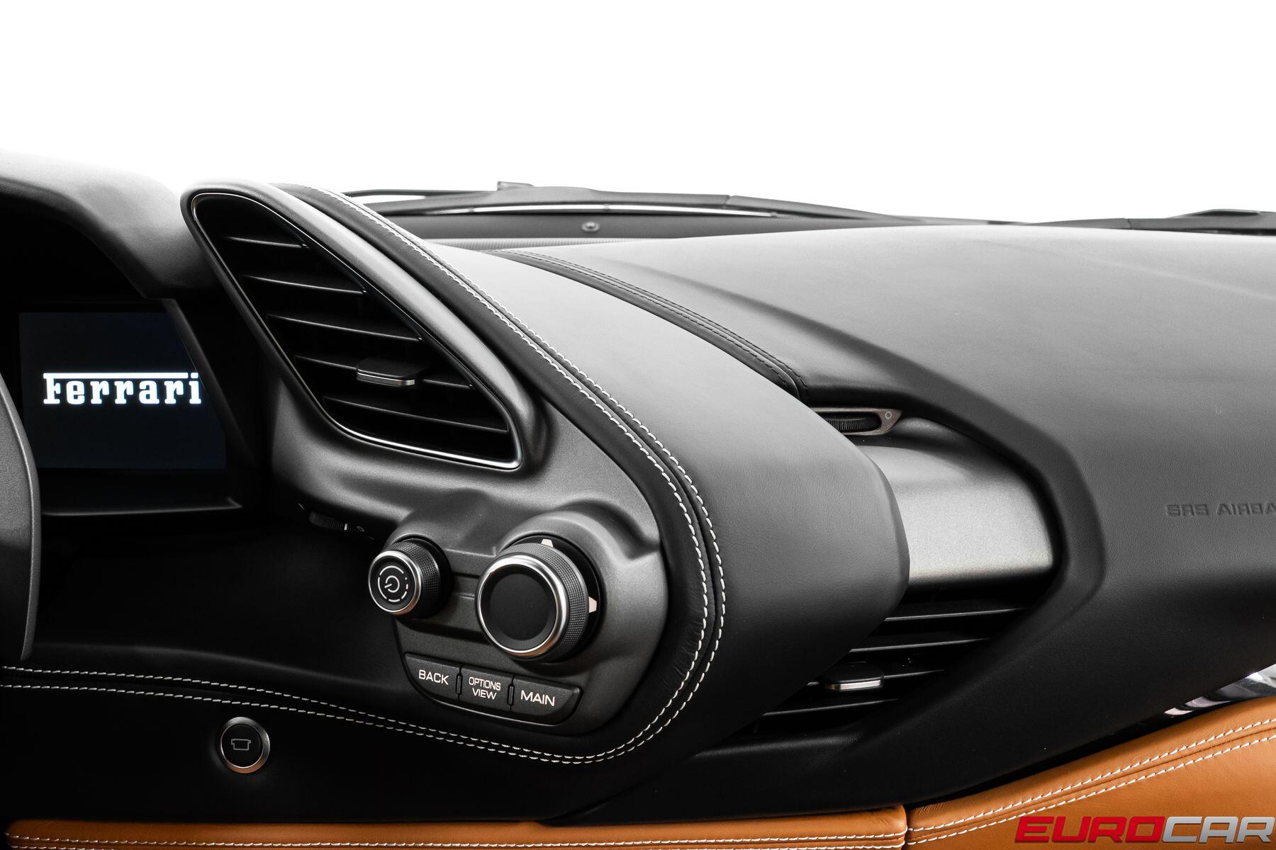 2018 Ferrari 488 GTB *FULL ELECTRIC SEATS * CARBON STEERING WHEEL*Image 31
