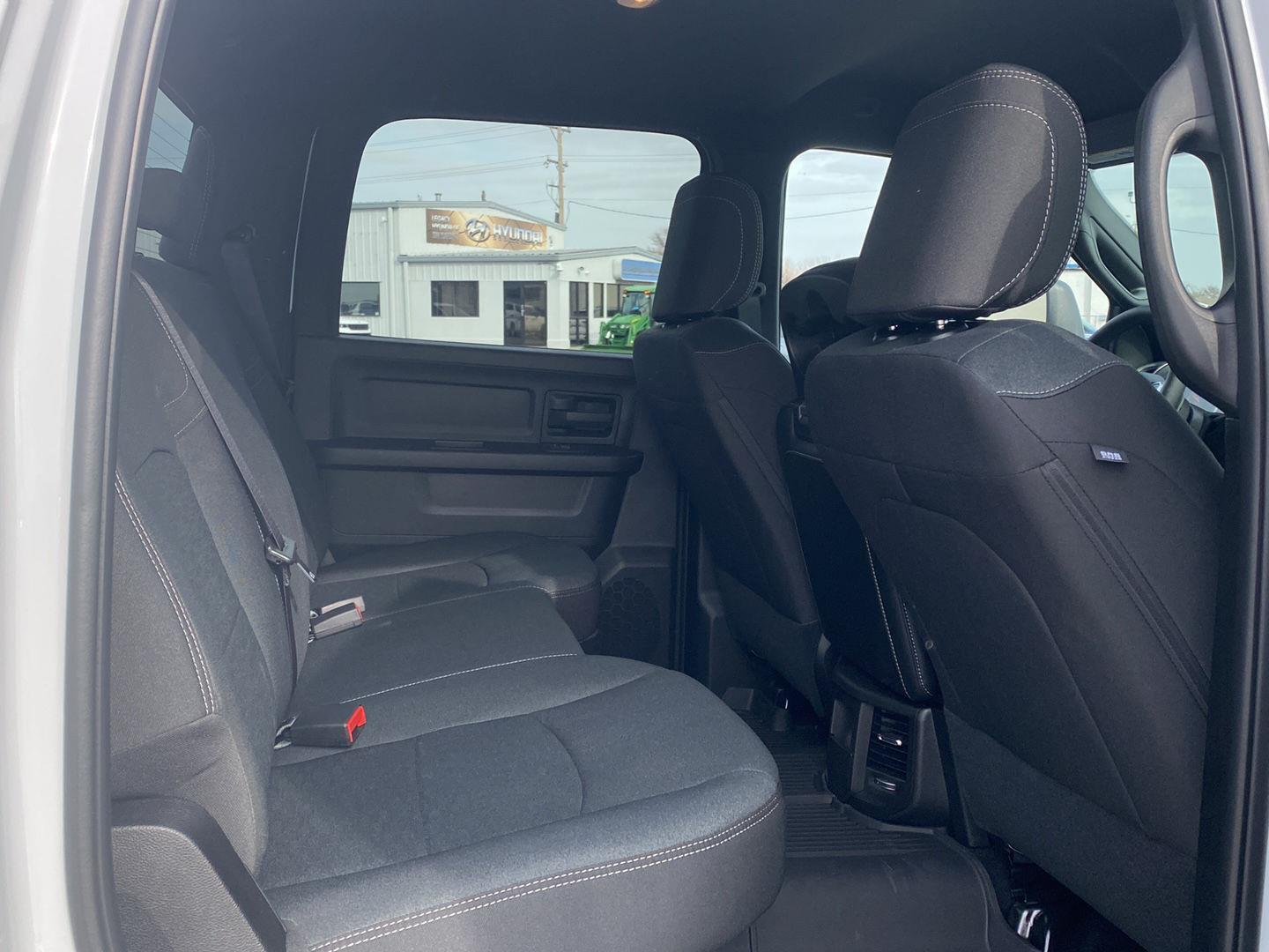 2026 RAM 3500 Tradesman - Photo 19