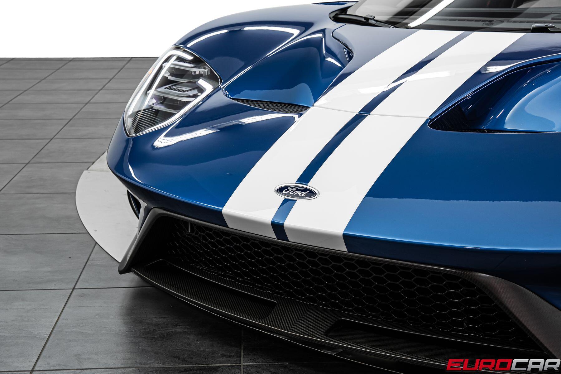 2019 Ford GT *ONLY 217 MILES * EXTERIOR CARBON PACK*Image 11