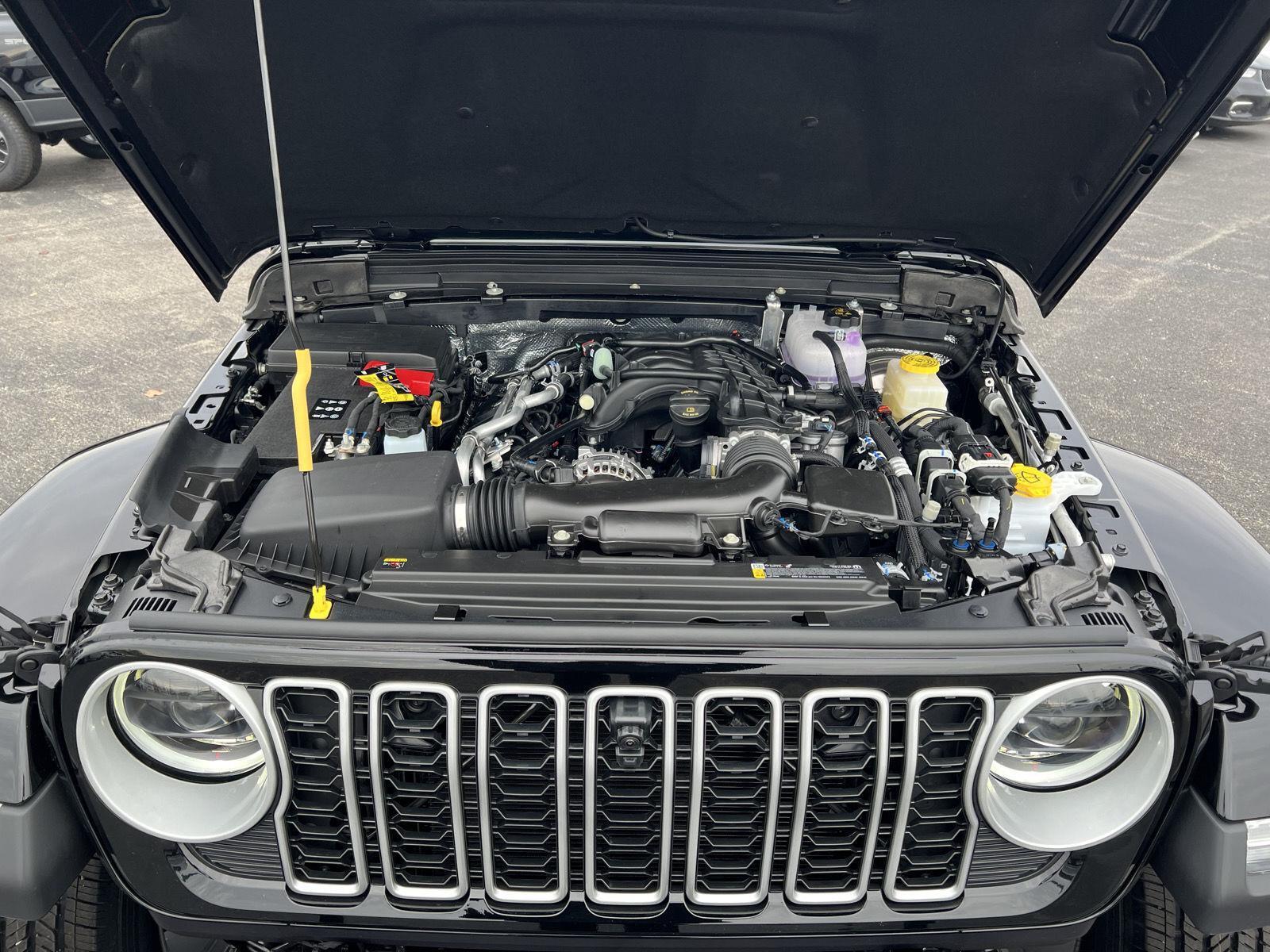 2026 Jeep Wrangler 4-Door Sahara - Photo 54