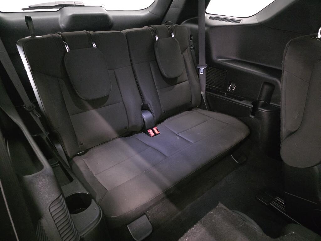 2020 Ford Explorer XLT - Photo 9