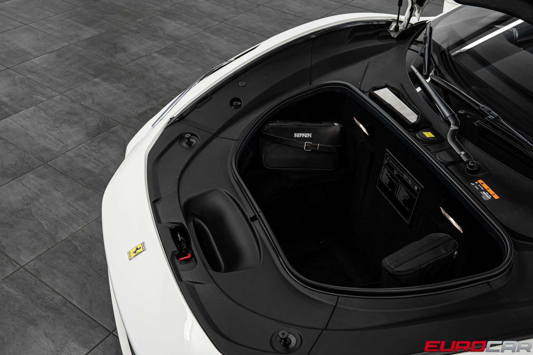 2022 Ferrari F8 Spider *CARBON STEERING WHEEL * FRONT LIFT*Image 12