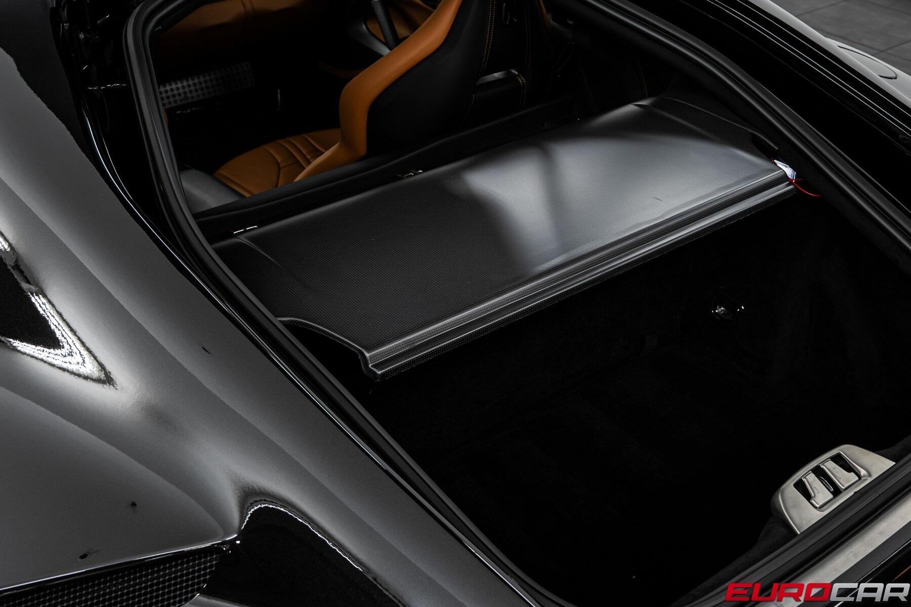 2020 Ferrari 812 Superfast *CARBON FIBER STEERING WHEEL * DAYTONA  SEATS*Image 19