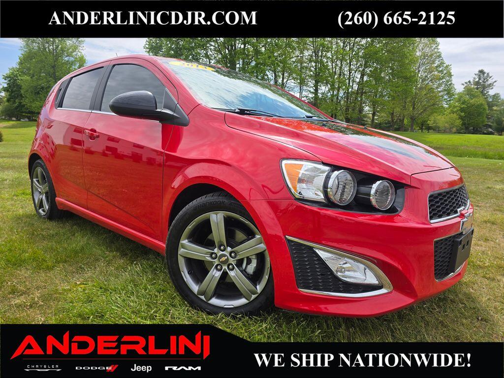 2013 Chevrolet Sonic 5dr RS Manual's photo