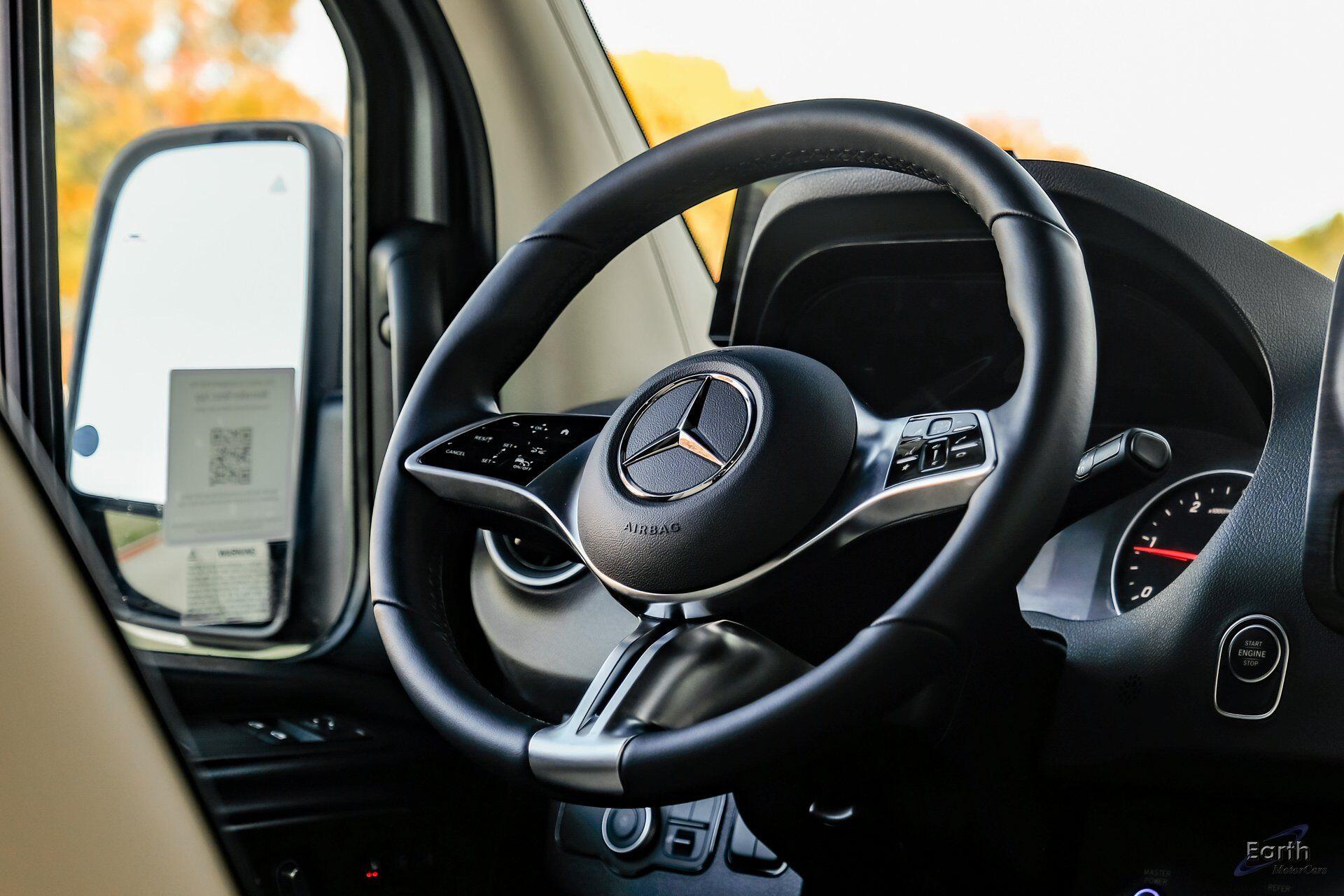 2025 Mercedes-Benz Sprinter Cargo Van Base - Photo 44