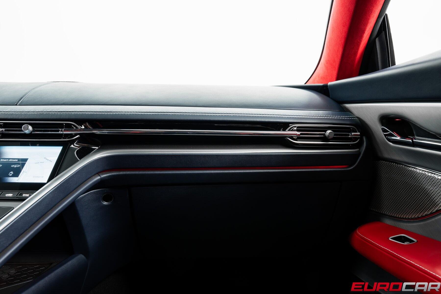 Used 2024 Aston Martin DB12 *HIGHLY OPTIONED* ONLY 3800 PAMPERED MILES*Image 31