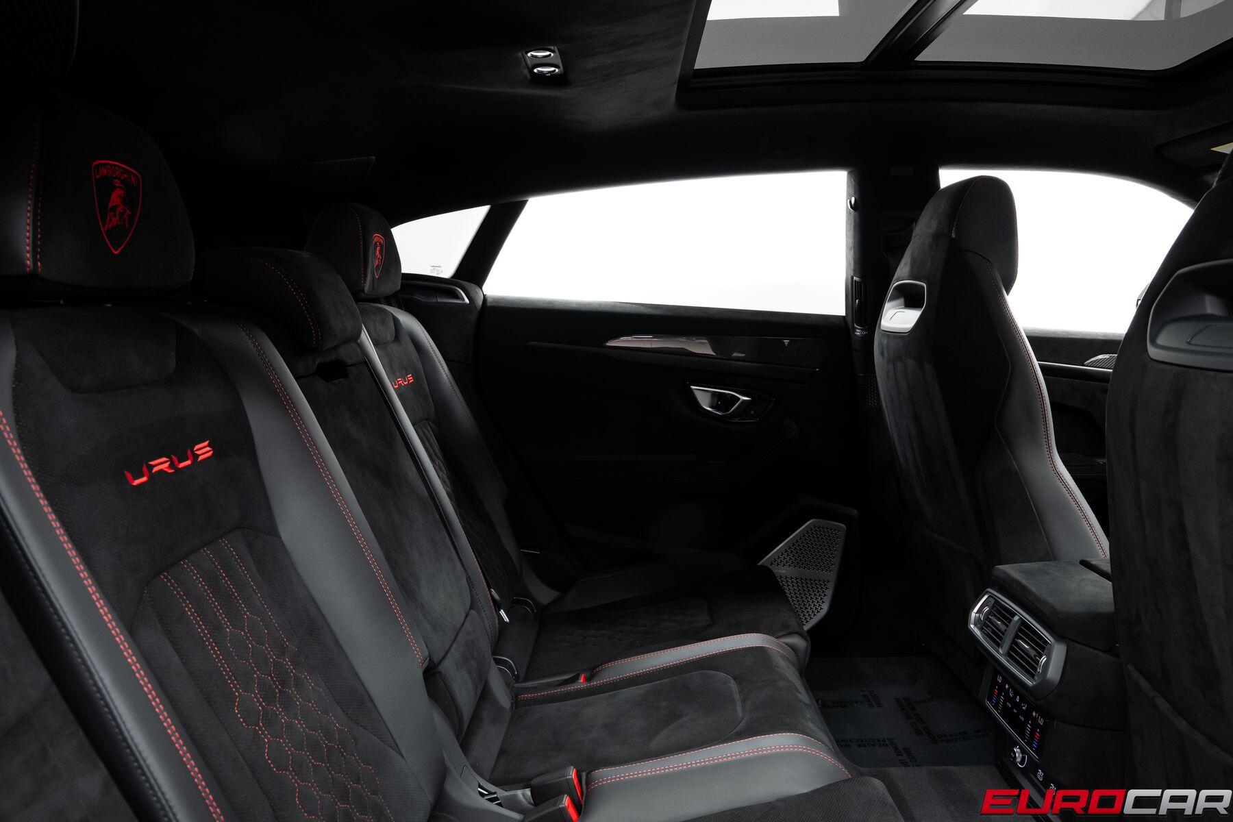 2024 Lamborghini Urus Performante *HUGE CARBON OPTIONS * PANORAMIC ROOF*Image 43