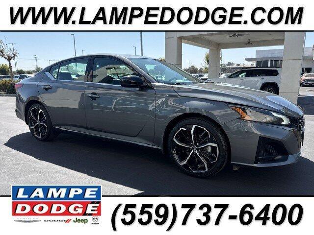 2025 Nissan Altima 2.5 SR