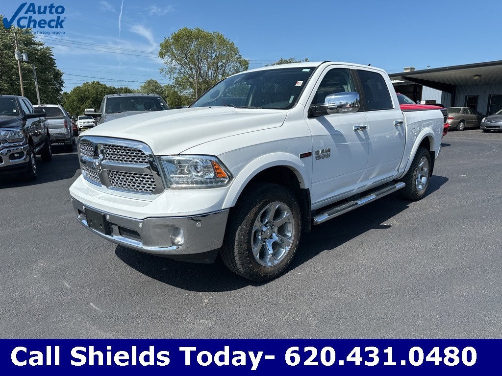 Used 2016 RAM Ram 1500 Pickup Laramie with VIN 1C6RR7NM4GS211919 for sale in Chanute, KS