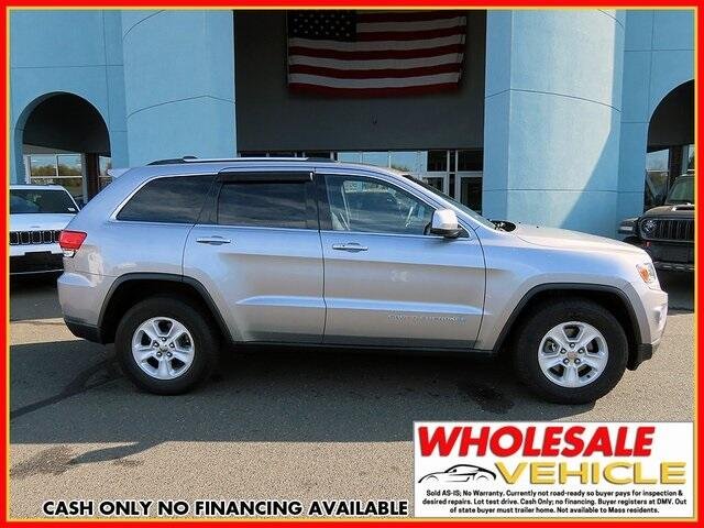 Used 2014 Jeep Grand Cherokee Laredo with VIN 1C4RJFAG6EC549467 for sale in New Britain, CT