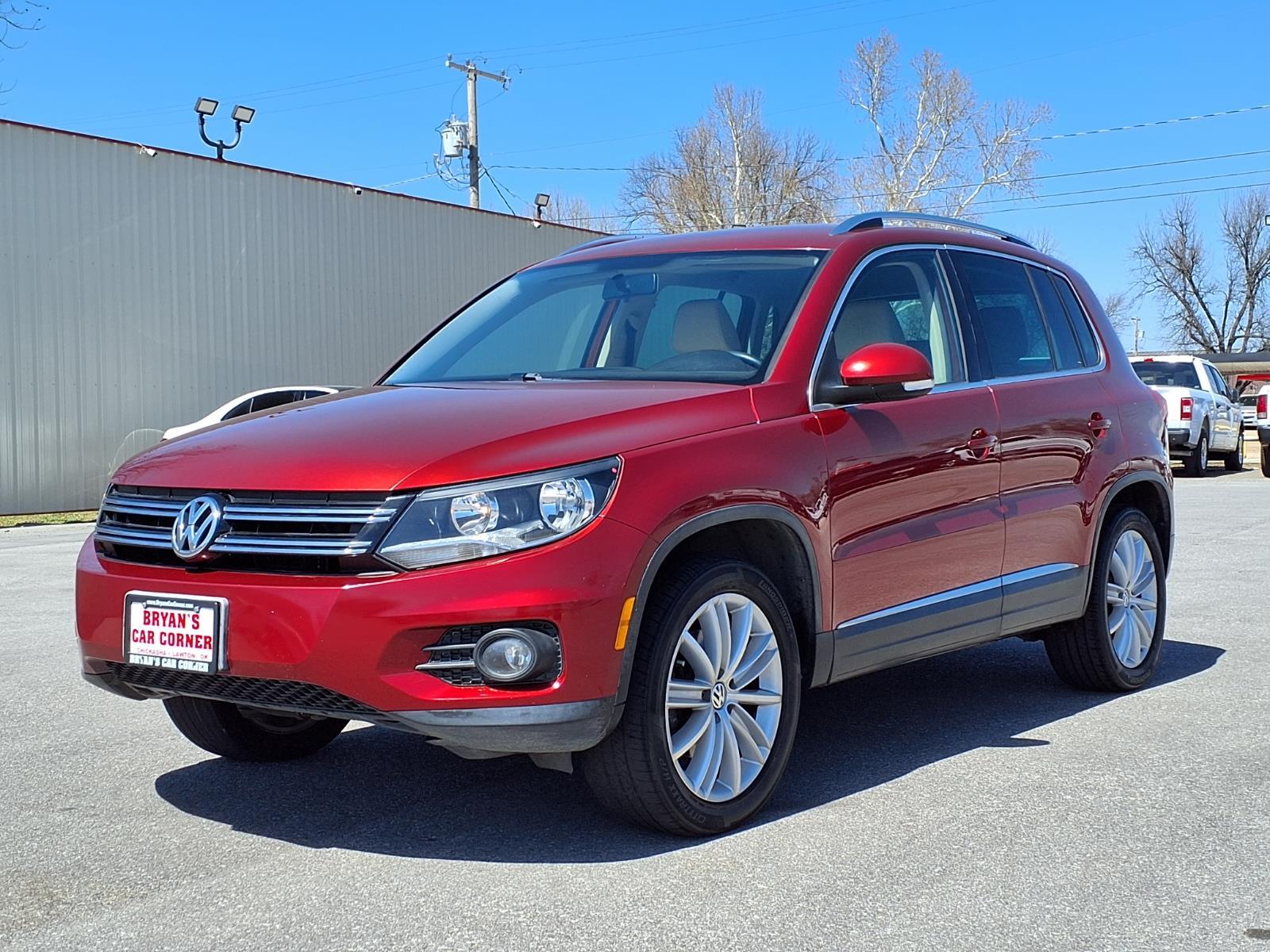 2012 Volkswagen Tiguan S auto's photo