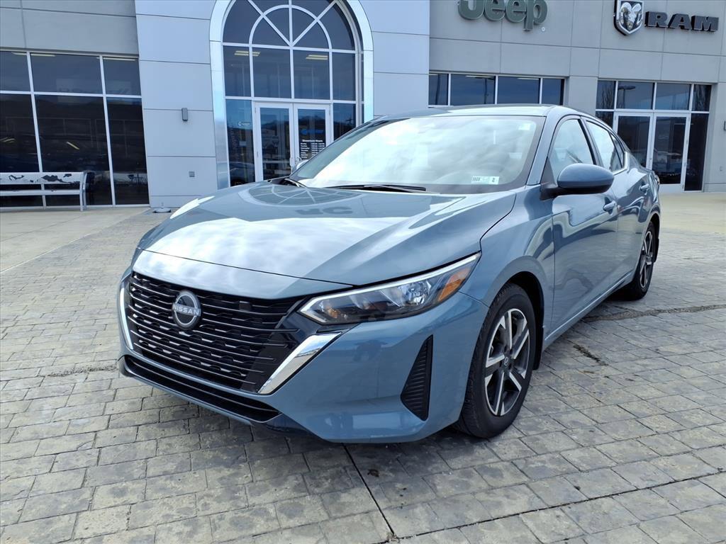 Used 2024 Nissan Sentra SV with VIN 3N1AB8CV8RY207908 for sale in Newell, WV