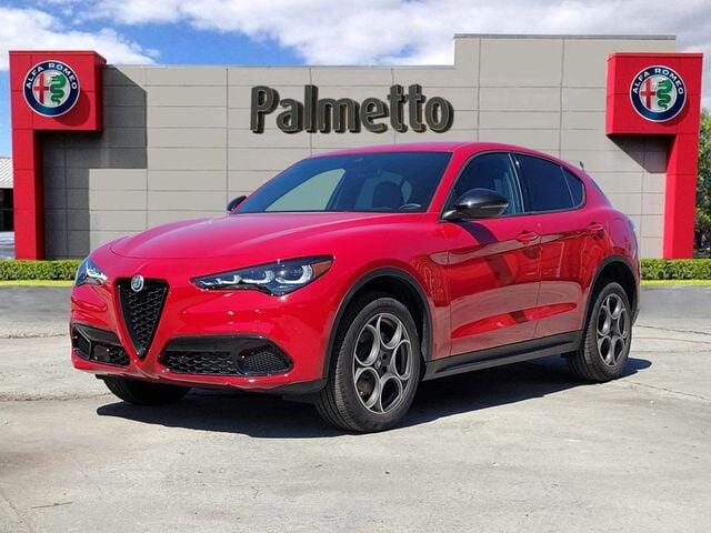 2025 Alfa Romeo Stelvio Base