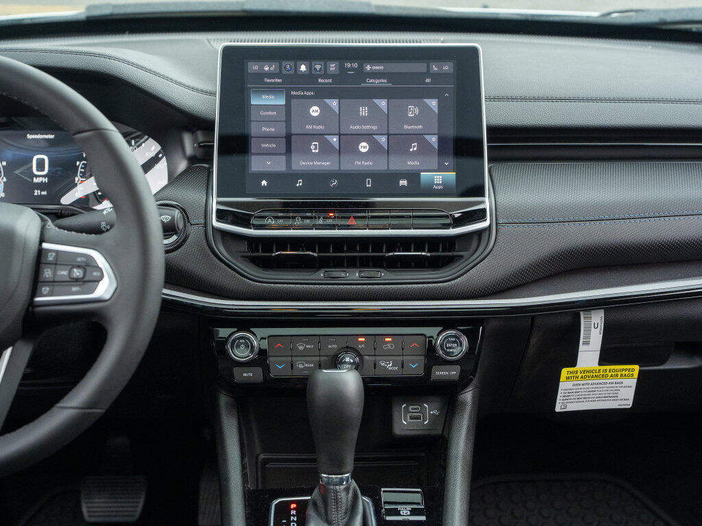 2026 Jeep Compass Latitude Altitude - Photo 24