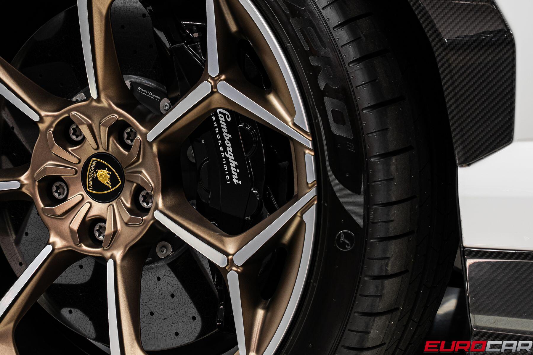 2024 Lamborghini Urus Performante *HUGE CARBON FIBER OPTIONS*Image 31